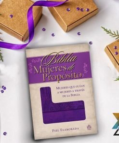 Biblia mujeres de propósito Piel Elaborada Morada RVR60